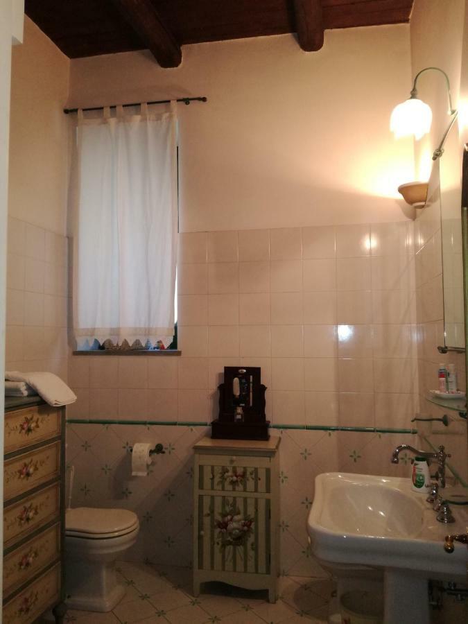 مبيت وإفطار ساليرنو In Via Roma المظهر الخارجي الصورة
